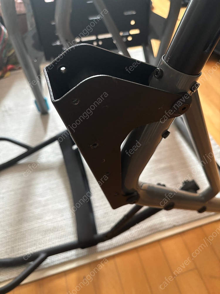 플레이시트 트로피 로지텍에디션 / 핸브,쉬프터 거치대 팝니다.--1