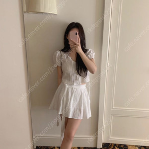 leeds 리즈 Isabel tie skirts 이자벨타이 스커트