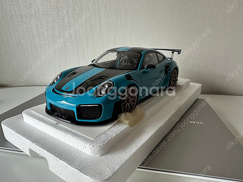1:18다이캐스트 오토아트 991 gt2 rs 마이애미...--0