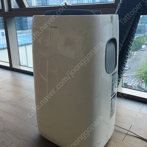 [스튜디오 정리로 싸게 처분합니다] 대우루컴스 냉난방겸 제습기 a3500t02-w