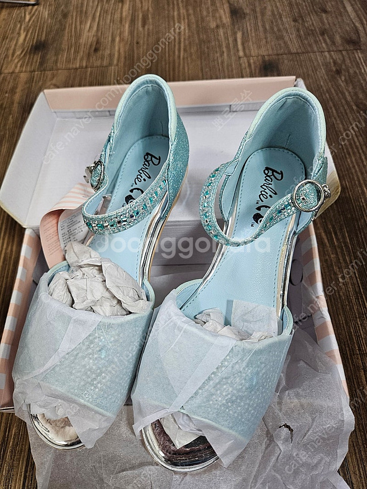 바비키즈 샌들 220사이즈 1만원(착불)--2