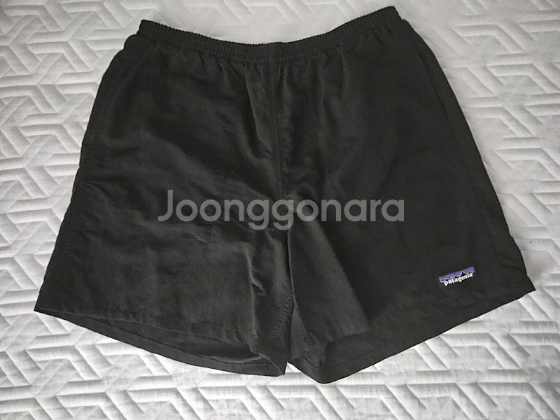 파타고니아 남자 배기스 반바지 5인치 블랙--1