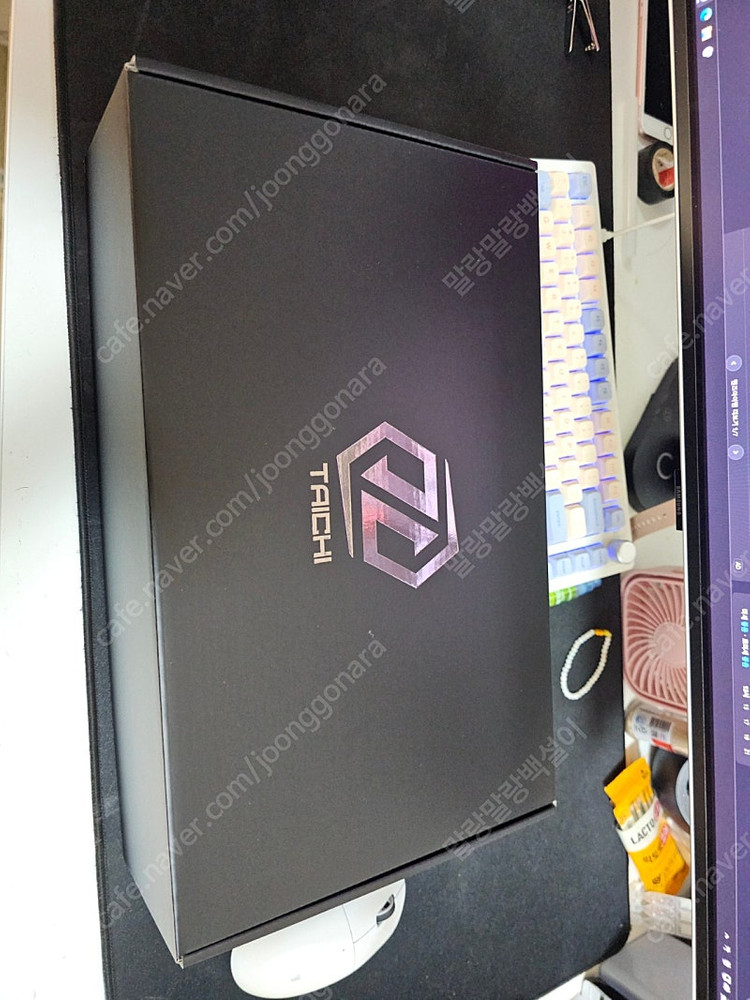 라데온 9070xt 타이치--1