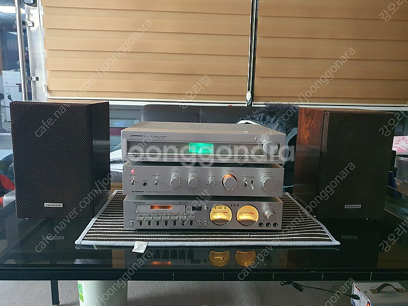 파이오니아 앰프 + 카세트데크 + 스피커 + 튜너 시집보냅니다.--1