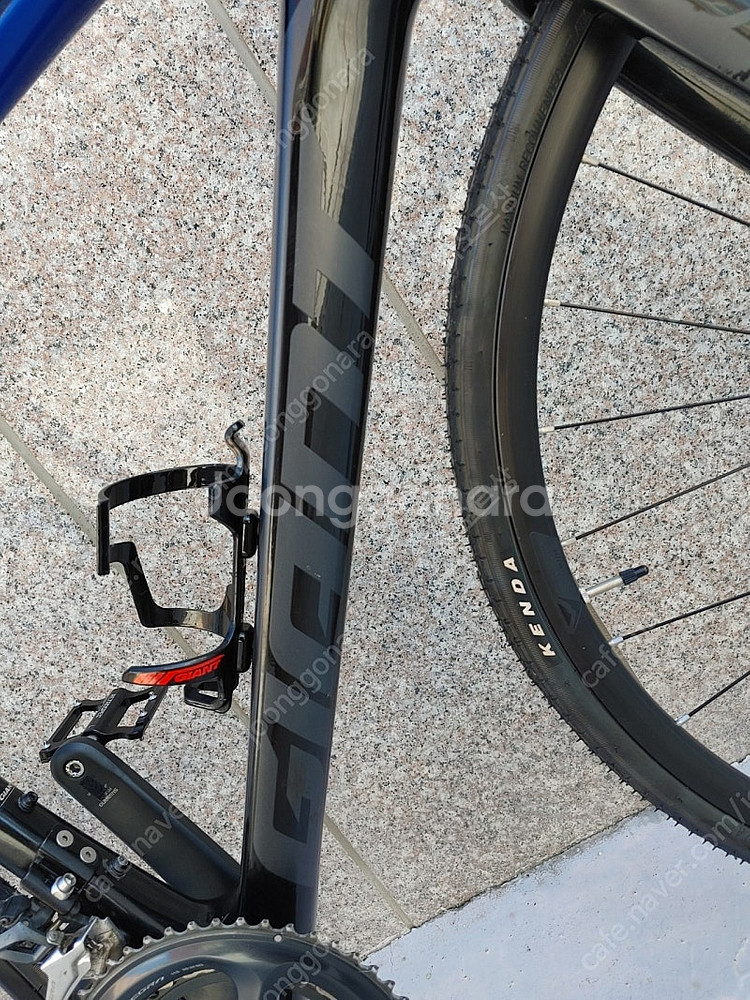 상태최상 19년 자이언트 디파이 어드밴스1 풀 울테그라...--1