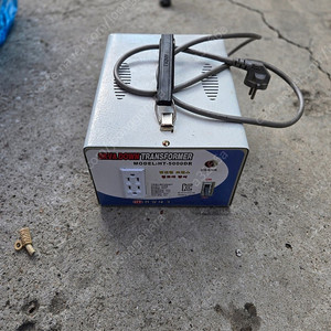 한일 5KVA 다운 트랜스포머 HT-5000DR