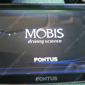 현대모비스 PONTUS 7인치 네비게이션 지니맵 최신버전으로 업그레이드완료 후방카메라지원 거치대 새제품 포함