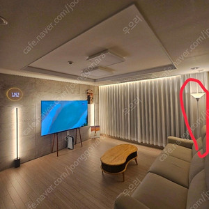 필립스 휴 1100 스마트 전구 + 화이트 장 스탠드