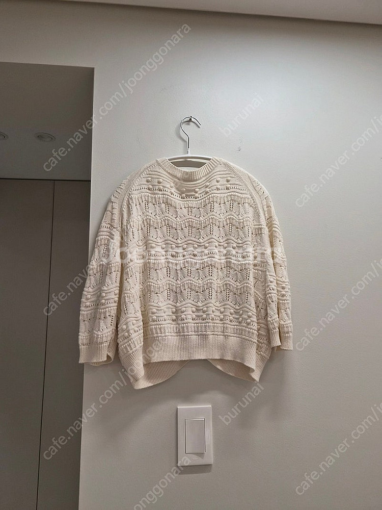 더캐시미어 크로셰 폼폼 니트가디건 판매--1