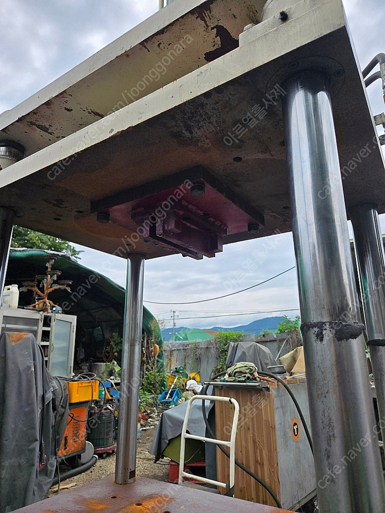 유압프레스,,,공업용탈수기 이미지