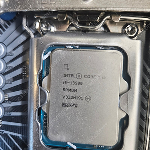 인텔 13500 cpu 판매 추가 메인 보드 같이 가능