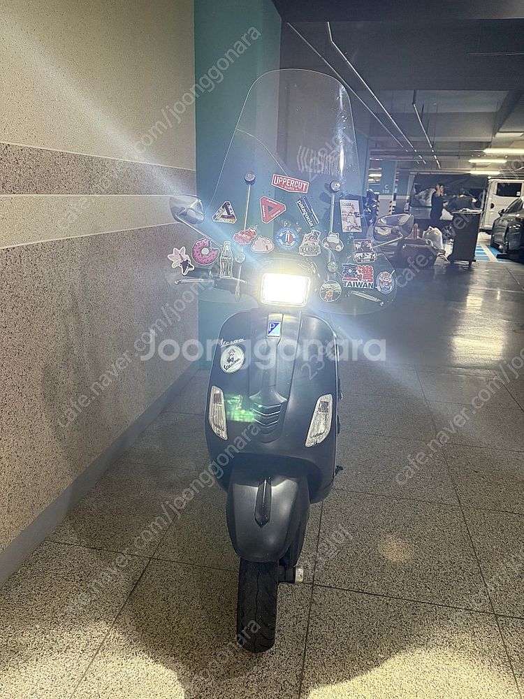 베스파 SXL 125 스쿠터--2