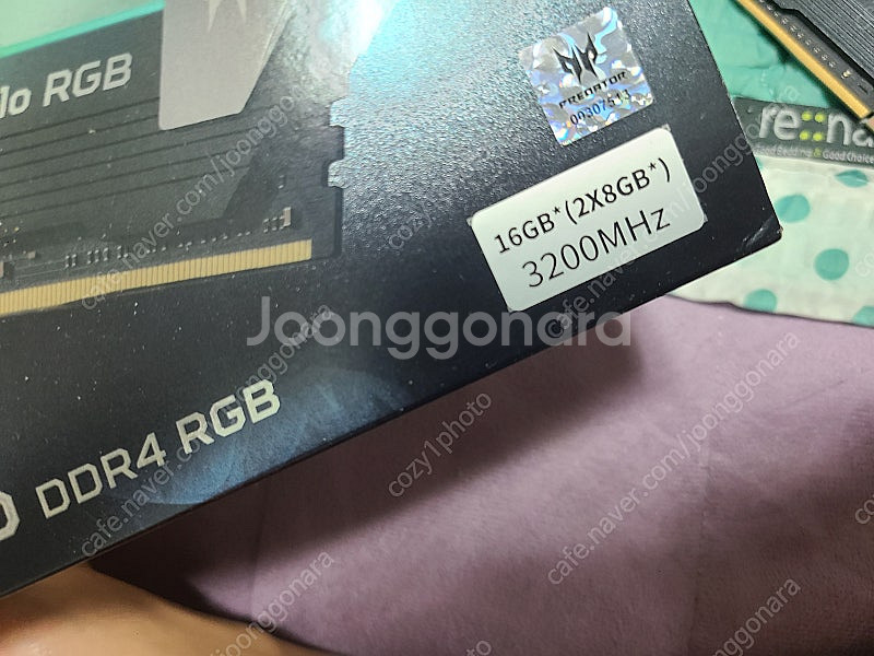 DDR4 cl14 3200 b다이 램 8GBx2개 팝니...--1
