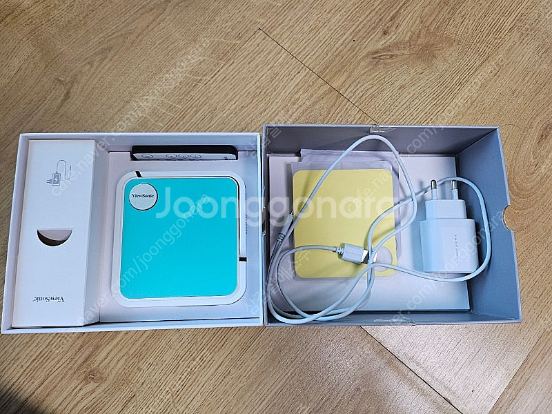 뷰소닉 미니 프로젝터--1