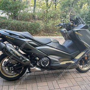 티맥스 560 21년식 900만원