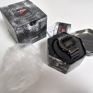 지샥 gm-5600ub-1 블랙 주우재시계 새상품