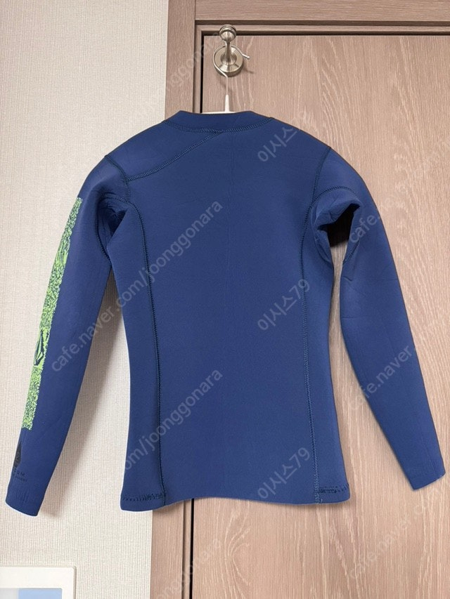 볼컴 어린이 웻슈트--1