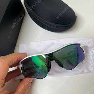 오클리 레이다락 새상품 가격다운