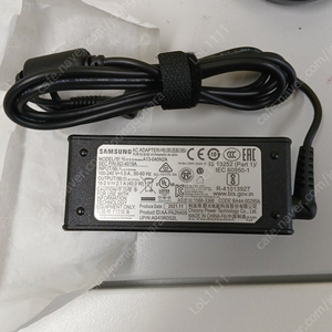 (새상품) 삼성정품 노트북 충전기 팔아요