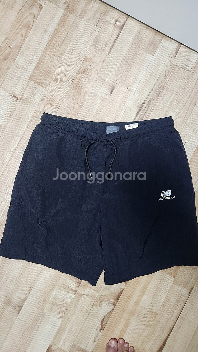뉴발란스 반바지 새상품급 팝니다--0