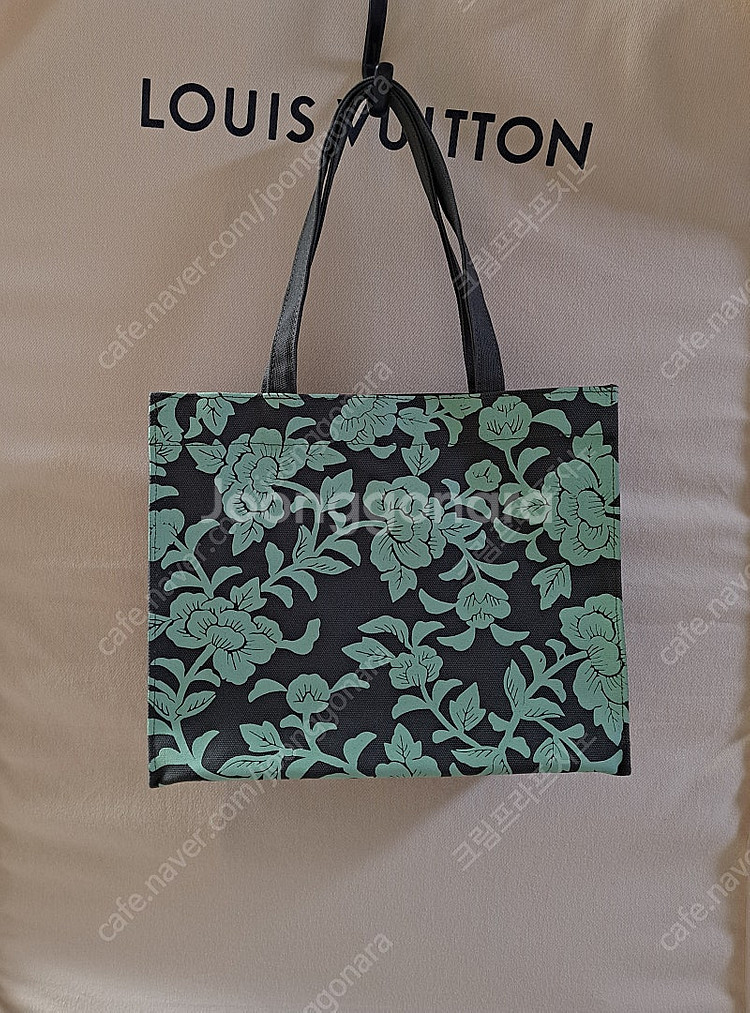 리움 미술관 에코백 팔아요--0