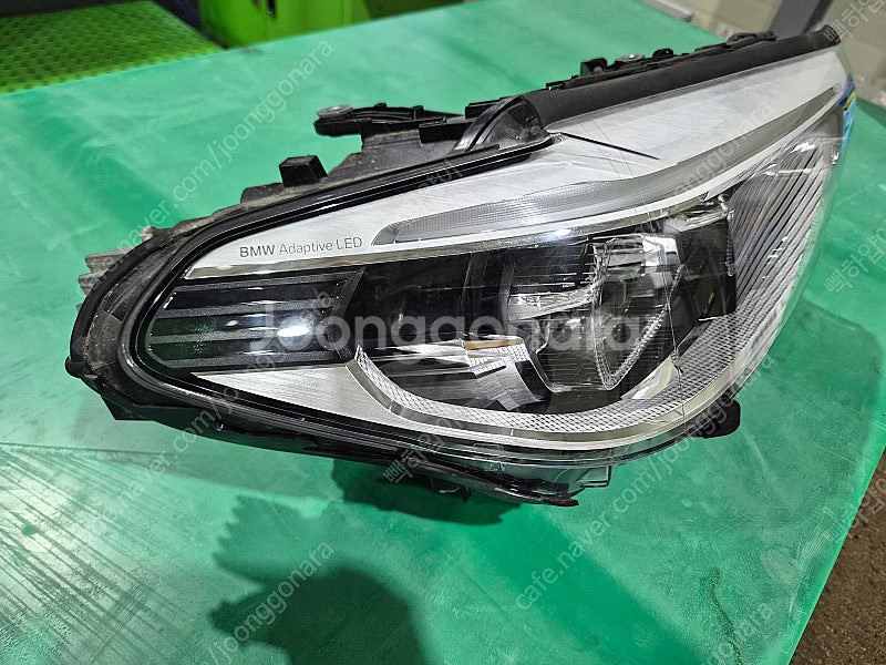 G30 어댑티브 헤드라이트(모듈포함) 조수석 LL 팝니다.--1