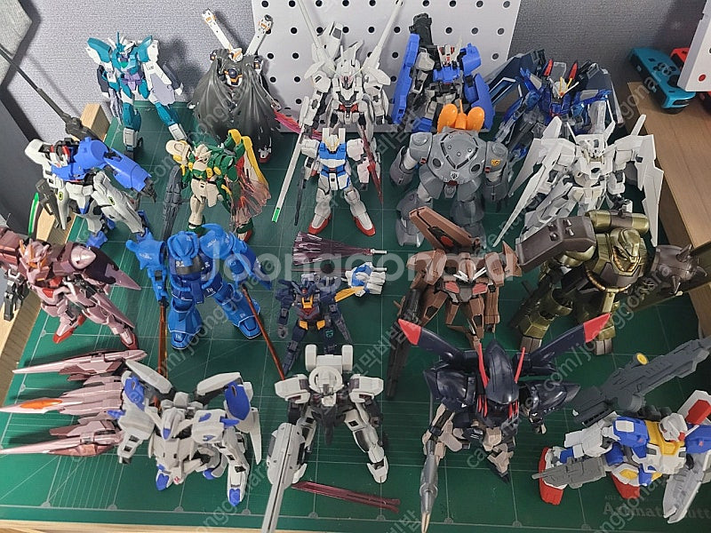 건담 건프라 가조립 판매합니다.--0