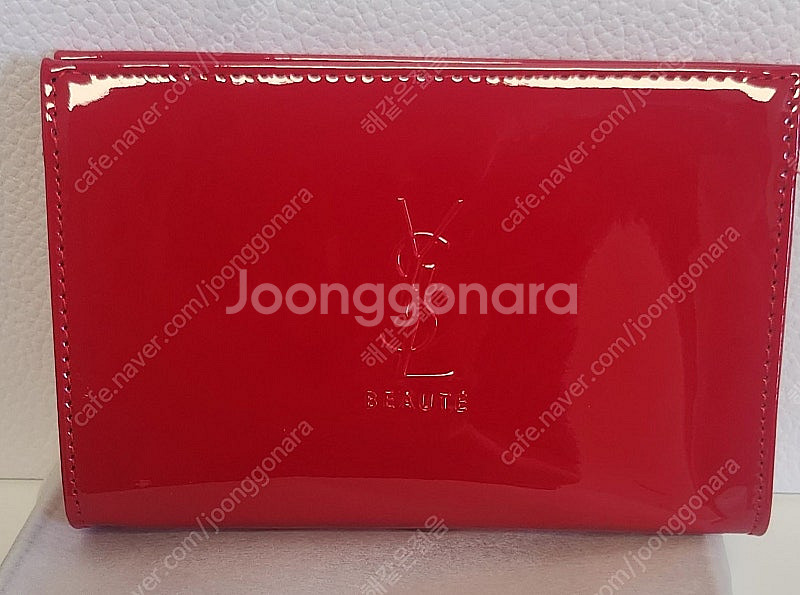 입생로랑 뷰티 파우치--1