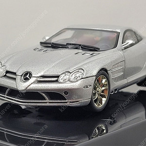 1:43 오토아트 벤츠 SLR 멕라렌 실버 다이캐스트 모형자동차