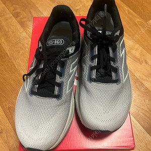 뉴발란스 860v14 러닝화 270