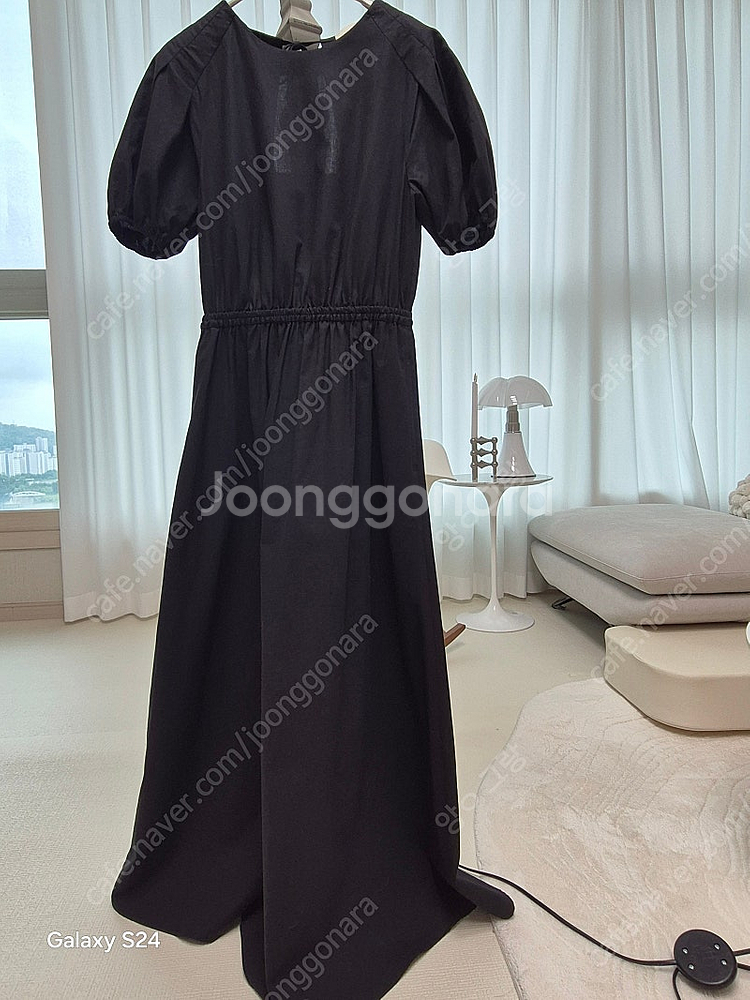 아떼 블랙 린넨혼방 반팔 원피스 24ss--3