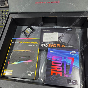 i7-9700k MAXIMUS HEROZ390