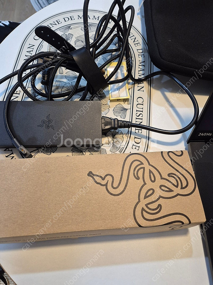 레이저블레이드 15 4060 싸게판매합니다.--1