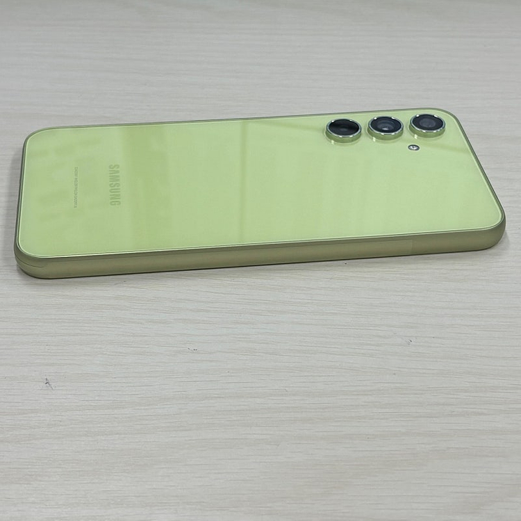 갤럭시퀀텀4 라임색상 128용량 새상품컨디션 초S급 19만 판매해요--7