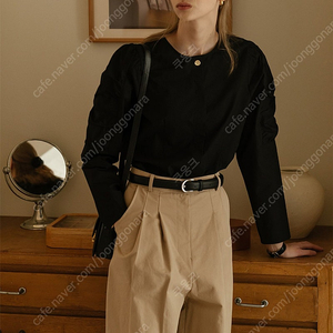 틸아이다이 Shirring line blouse_Black (미사용)