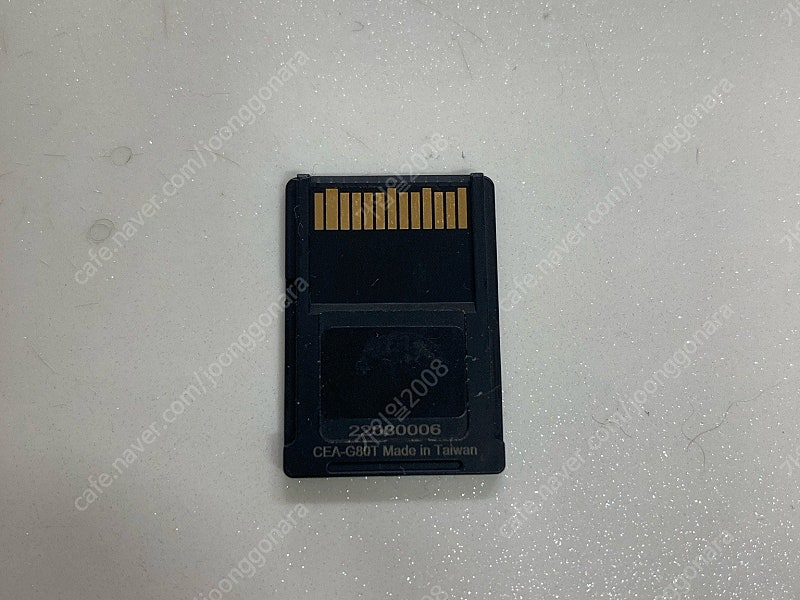 소니 TOUGH A 시리즈 80GB 메모리 카드 판매합니다--1