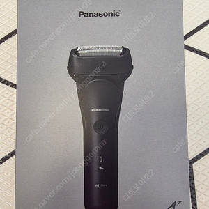 파나소닉 람대쉬 ES-L320W-K 전기면도기입니다 개봉만하고 사용안한 새상품입니다 일본 내수용이고 한국모델명은 ES-BLT2B 인듯합니다