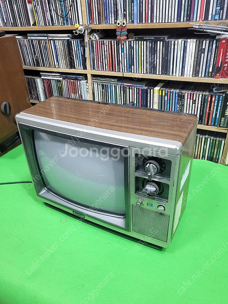 삼성 20인치 브라운관 TV. 빈티지 로터리 방식 14...--4