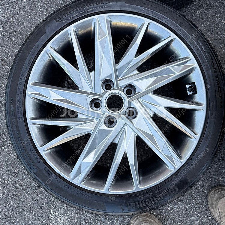 [판매] 그랜저 IG 캘리그라피 19인치 순정 휠타이어 세트 팝니다 245 40 19--3