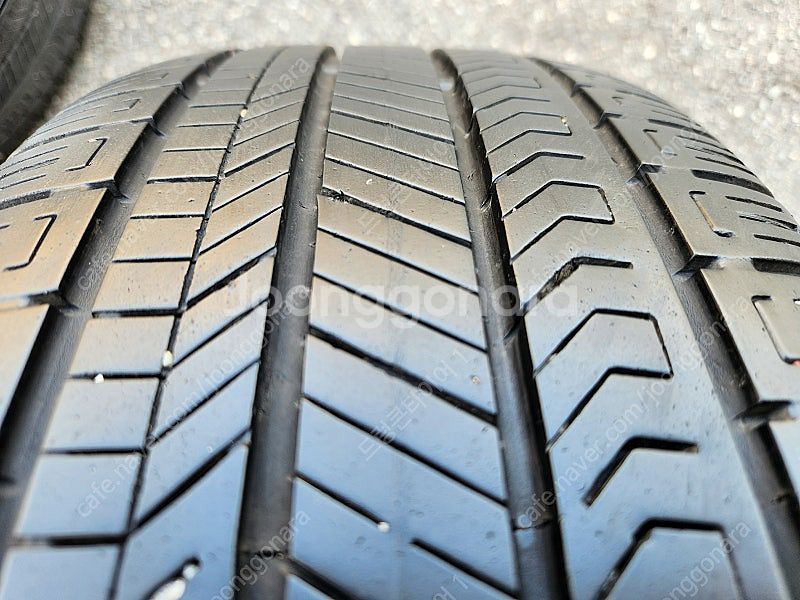 [판매] 기아 카니발 KA4 19인치 순정휠 타이어 세트 팝니다. 235 55 19--9