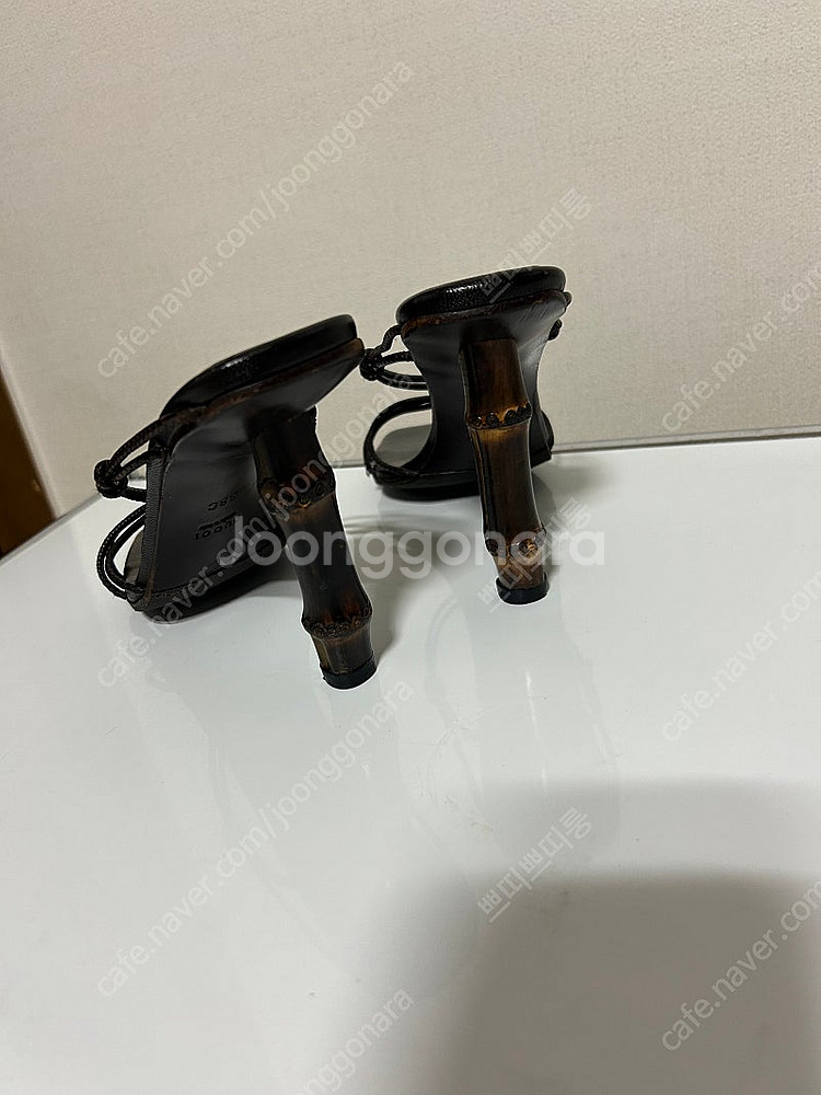 구찌 뱀부 힐 샌들(타 사이트 마일리지 결제 안함)--2