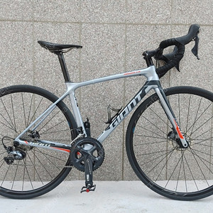 상태 좋은 19년 자이언트tcr 어드밴스1 프로 풀 울테그라 디스크 카본 로드자전거 s사이즈 팔아요.
