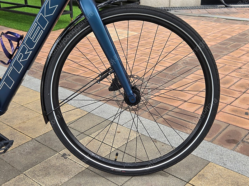 트렉 FX+ 2 전기자전거 L사이즈 판매합니다. 이미지