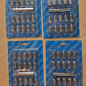 현대 기아 휠너트세트 자동차휠 너트소켓 휠캡 별타입 21PCS 4개 셋트당 13000, 일괄 48000원
