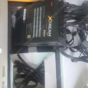 지스킬 ddr4 램 3466 cl16 32기가, 갤럭시 gtx1660 super 그래픽카드, abko xtream 850w, 리안리 11D-1X 4.0 라이저 키트