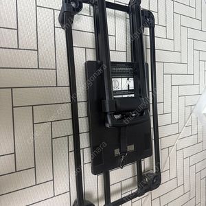 로얄테일즈 캐리어 프레임 거의새것