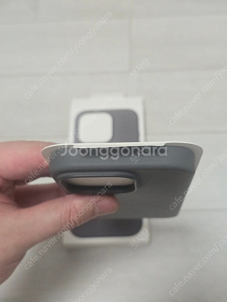 아이폰16프로 정품 실리콘케이스 스톤그레이--2