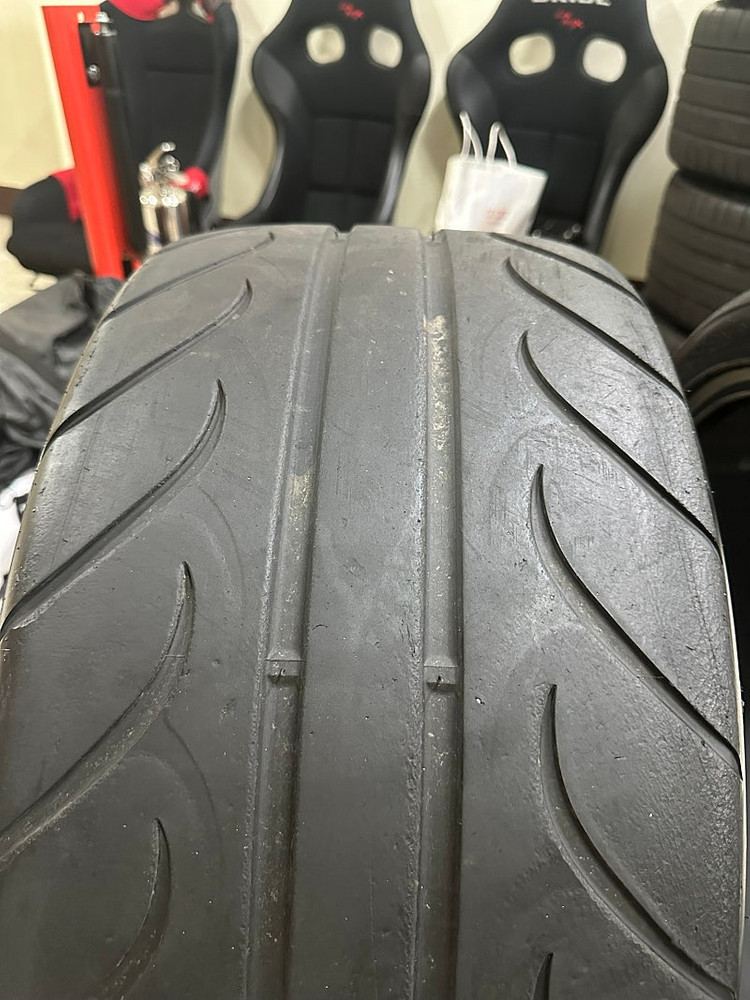 설포지 SUR4G 설포쥐 넥센 타이어 275 35 19 2짝 팝니다.--1