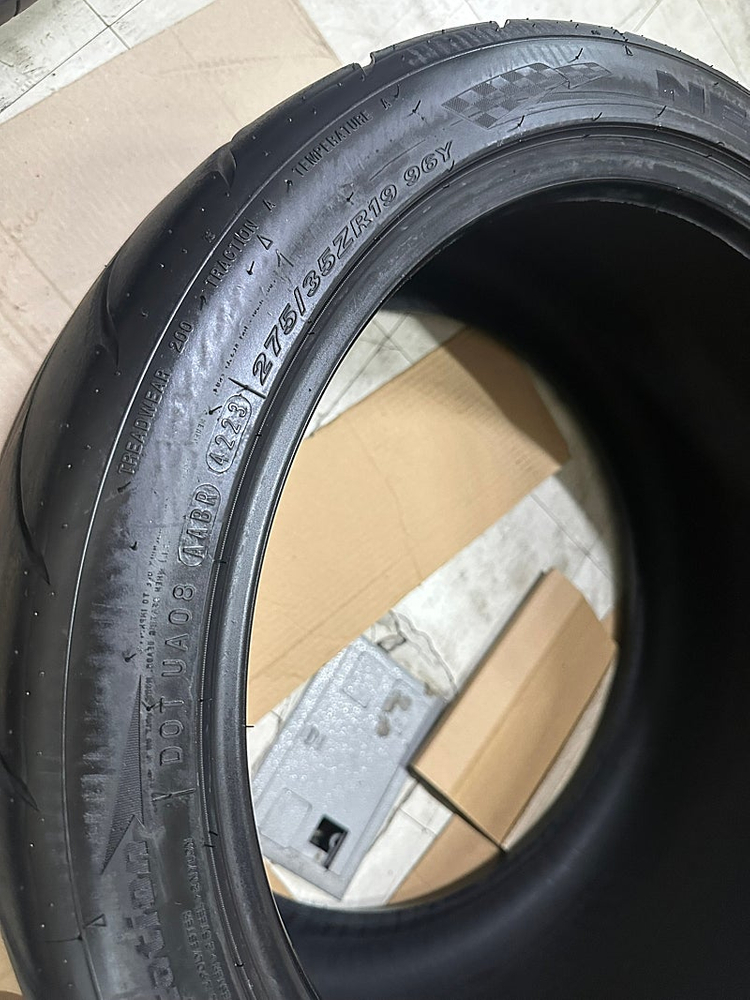 설포지 SUR4G 설포쥐 넥센 타이어 275 35 19 2짝 팝니다.--7