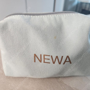 뉴아 newa 고주파 리프팅 기기